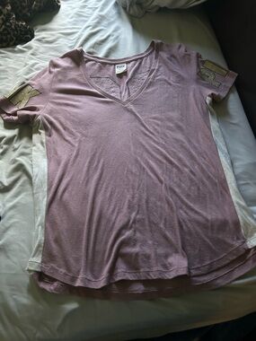 Women's PINK Dusty Rose V-Neck Short Sleeve bling Top